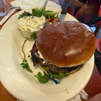 Nutley Diner - Cheeseburger and Coleslaw - Diners Near Me - Nutley, New Jersey
