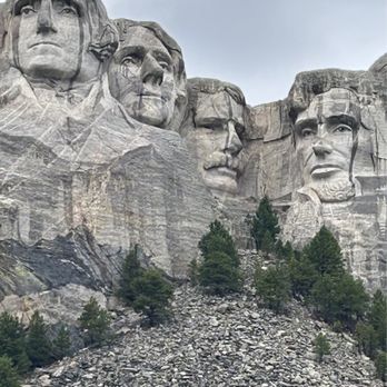 Mount Rushmore National Memorial - Landmarks & Historical Buildings Near Me - Keystone, South Dakota Mount Rushmore National Memorial - Landmarks & Historical Buildings Near Me - Keystone, South Dakota