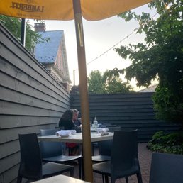 L’ALBATROS - Updated September 2024 - 966 Photos & 955 Reviews - 11401 ...