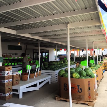 Knapp Farms - a produce stand with watermelons - Farmers Market Near Me - Rocky Ford, Colorado
