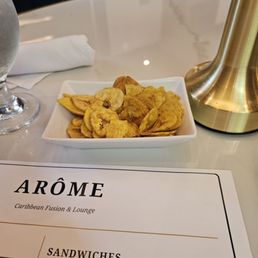 Complimentary plantain chips