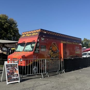 La Papa Loca - truck exterior from street view - Food Trucks Near Me - San Jose, California