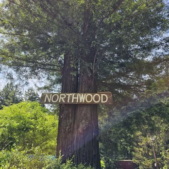 Casa Secoya - Golf course sign next door. - Vacation Rentals Near Me - Monte Rio, California