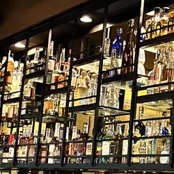 Asado - Cool liquor display