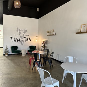 Tün Tea - tables, chairs, and artwork on the wall - Tea Rooms Near Me - Weirton, West Virginia Tün Tea - tables, chairs, and artwork on the wall - Tea Rooms Near Me - Weirton, West Virginia