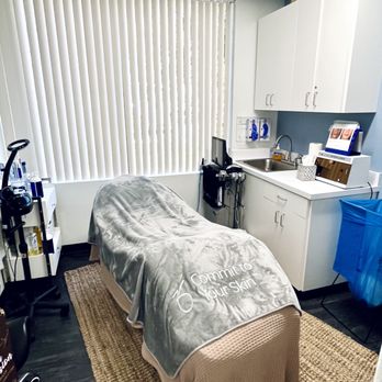 KOI Wellbeing - Facial Room - Naturopathic/Holistic Near Me - San Diego, California KOI Wellbeing - Facial Room - Naturopathic/Holistic Near Me - San Diego, California