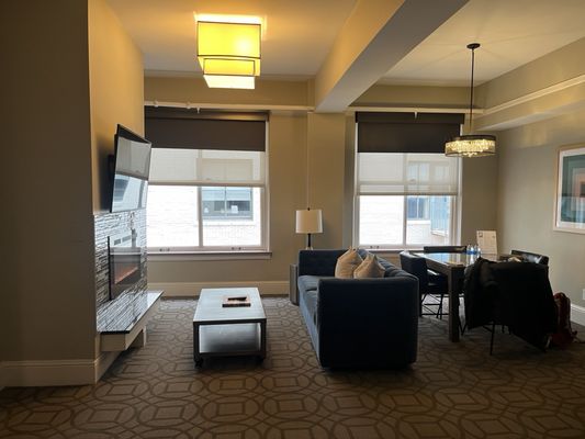 Magnolia Hotel Denver, a Tribute Portfolio Hotel by null