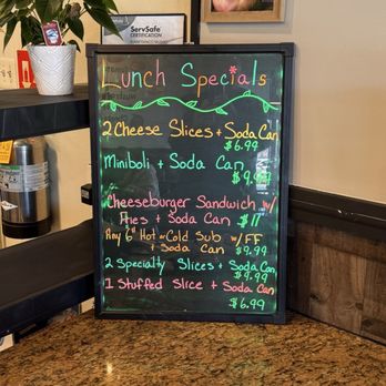 Amici Pizza - Lunch specials - Pizza Near Me - Camp Hill, Pennsylvania