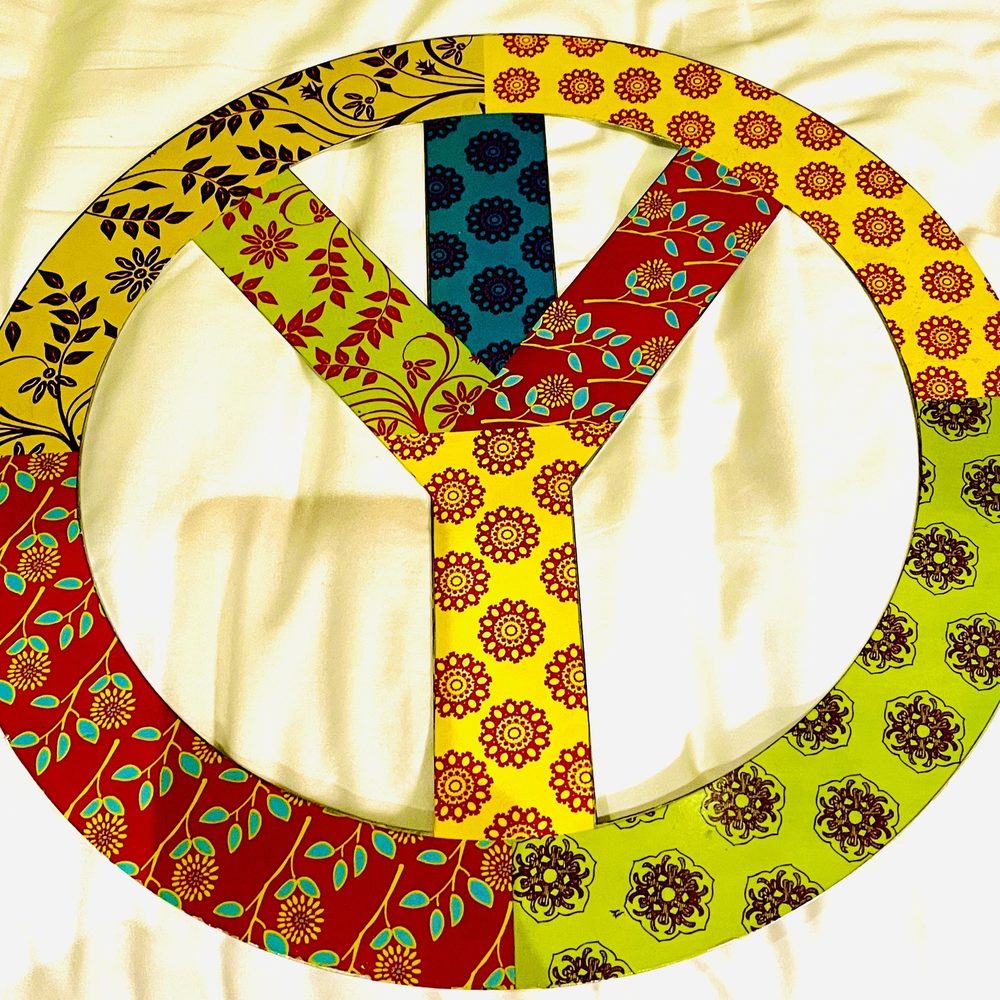 My score of a $4 metal Peace sign! My score of a $4 metal Peace sign!