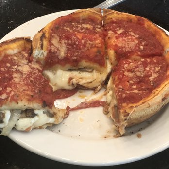 Giordano's - Pizza Near Me - Chicago, Illinois