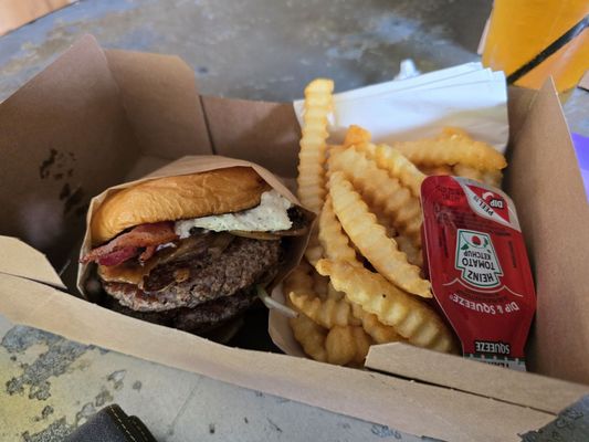 Grindhouse Killer Burgers by null