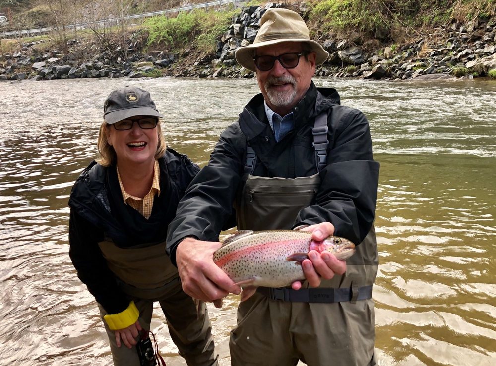 Unreel Fly Fishing Tenkara Guide Service Logo