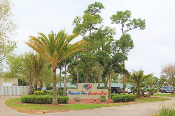 Palmetto-Pine Country Club by null