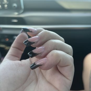 Bubble’s Nails Spa - Nail Technicians Near Me - Laveen, Arizona