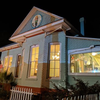 Rheas Ice Cream- NBTX - Ice Cream & Frozen Yogurt Near Me - New Braunfels, Texas Rheas Ice Cream- NBTX - Ice Cream & Frozen Yogurt Near Me - New Braunfels, Texas