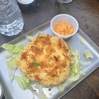Kamp - Crab cake 5/5 - Bars Near Me - Houston, Texas Kamp - Crab cake 5/5 - Bars Near Me - Houston, Texas