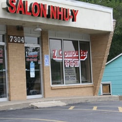 Z Computer - Eric Nguyen's (pronounced Wen) Z Computer, and his wife's hair salon