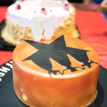 Caramela By Ines - Custom Cakes Near Me Caramela By Ines - Custom Cakes Near Me