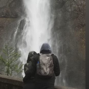 Multnomah Falls - Hiking Near Me - Bridal Veil, Oregon Multnomah Falls - Hiking Near Me - Bridal Veil, Oregon
