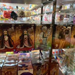 H Gift Shop