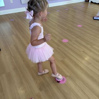 Tutu School Akron - Tamborine! - Dance Schools Near Me - Fairlawn, Ohio