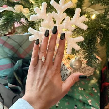 Foxy Nails - Nail Salons Near Me - Reno, Nevada