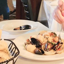 Perlo's - Cioppino