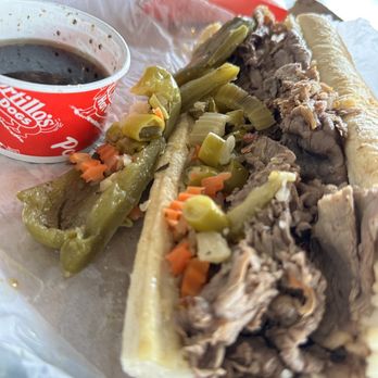 Portillo's Moreno Valley - BIG BEEF - Burgers Near Me - Moreno Valley, California Portillo's Moreno Valley - BIG BEEF - Burgers Near Me - Moreno Valley, California