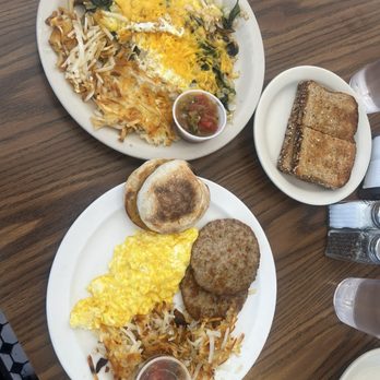 Goldie's Route 66 Diner - Our orders - Diners Near Me - Williams, Arizona