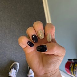 Sky Nails - Right hand after 2 weeks