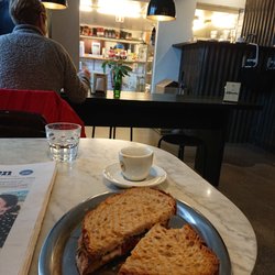 Mahogny Coffee - Nice freshly made sandwich