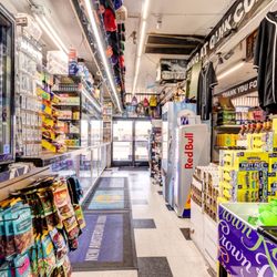Quick Corner Liquor