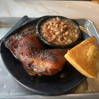 Cornbread - Newark - Honey Chicken and Black-Eyed Peas - Southern Near Me - Newark, New Jersey Cornbread - Newark - Honey Chicken and Black-Eyed Peas - Southern Near Me - Newark, New Jersey