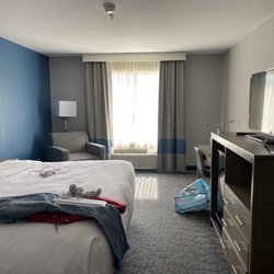 Comfort Inn & Suites Mansfield - Hello Mansfield!
