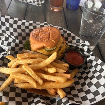 The Quiet Pint Tavern - CN Classic Smash with CN Side French Fries - Cocktail Bars Near Me - Winston-salem, North Carolina The Quiet Pint Tavern - CN Classic Smash with CN Side French Fries - Cocktail Bars Near Me - Winston-salem, North Carolina