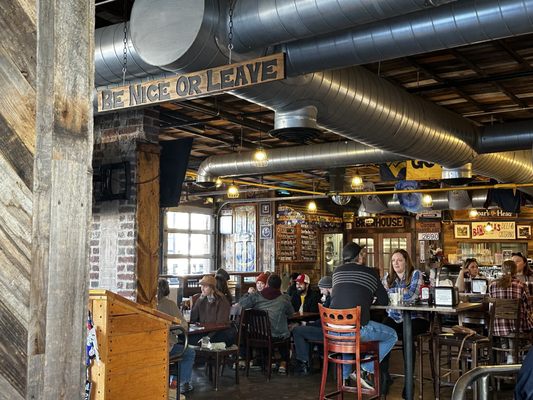 The Grateful Gnome Sandwich Shoppe & Brewery by null