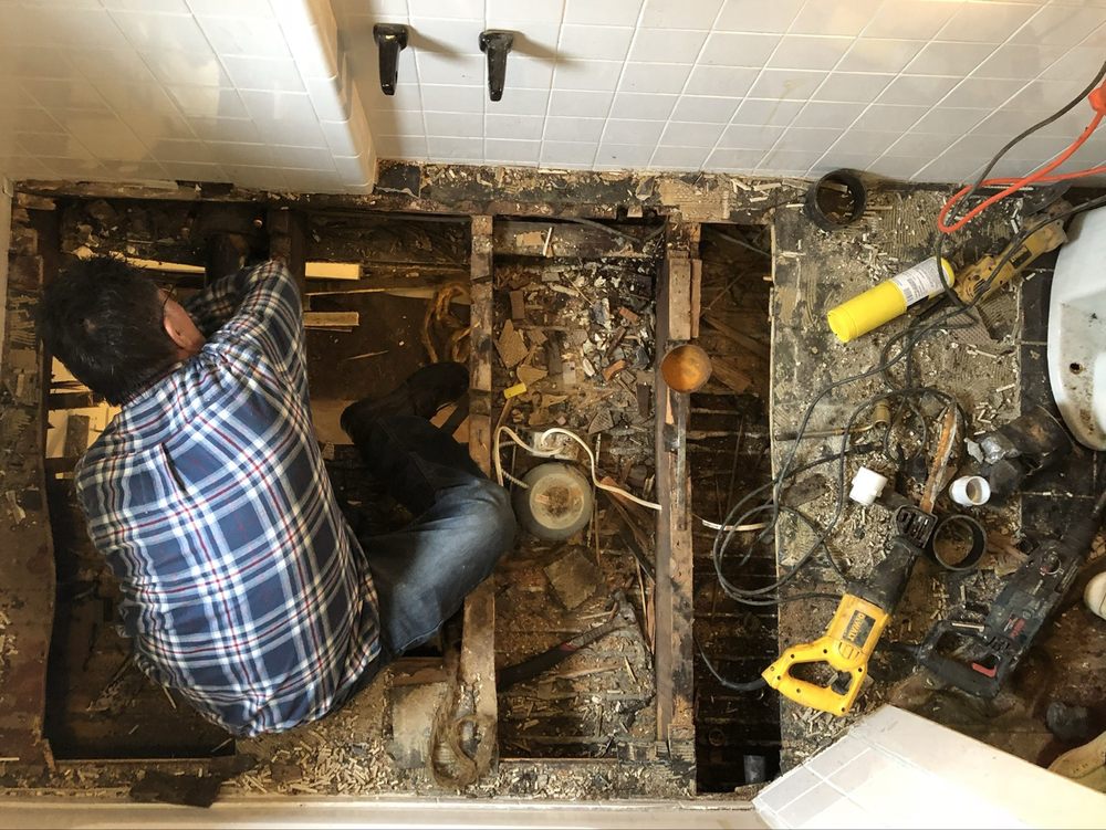 Slide of R & M Plumbing, Heating & Sewer Cleaning