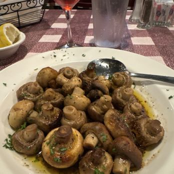 DiCicco's Italian Restaurant of Sanger - Sauté Mushrooms. Very good. - Italian Near Me - Sanger, California