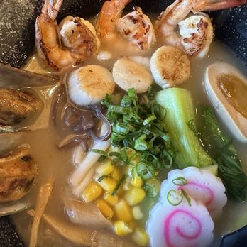 Yuzu Ramen & Sushi - Seafood Ramen - Ramen Near Me - Sicklerville, New Jersey