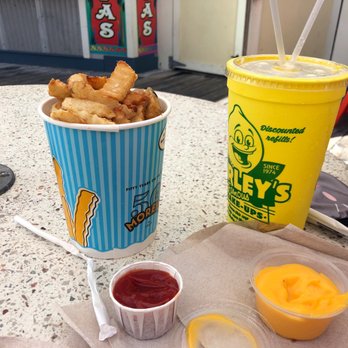 Curley's Fries - Starchy, under cooked Medium Curley's Fries with a Side of Cold Cheese and a watered down Curley's Lemonade Shake Up...so disappointing - Fast Food Near Me - Wildwood, New Jersey Curley's Fries - Starchy, under cooked Medium Curley's Fries with a Side of Cold Cheese and a watered down Curley's Lemonade Shake Up...so disappointing - Fast Food Near Me - Wildwood, New Jersey