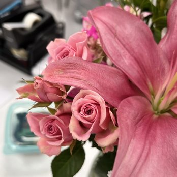 Bokay Florist - Brown, dried out flowers - Florists Near Me - Rosenberg, Texas