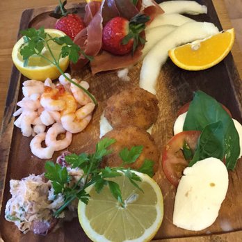 Fresca - Just perfection on all dishes - Italian Near Me - Delph, XGM