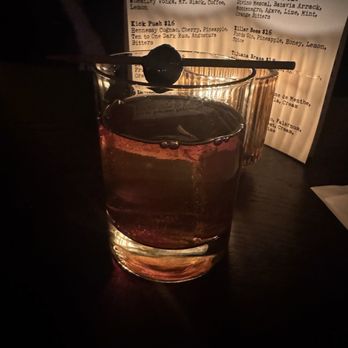 Inkwell - Manhattan - Cocktail Bars Near Me - Chicago, Illinois