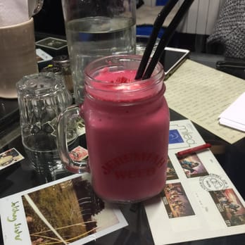 Singl-end Garnethill - A very red looking purple smoothie! - Cafes Near Me - Glasgow, GLG Singl-end Garnethill - A very red looking purple smoothie! - Cafes Near Me - Glasgow, GLG