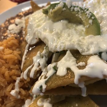Mariscos El Ranchito - Chilaquiles w/rice and beans - Mexican Near Me - Anaheim, California Mariscos El Ranchito - Chilaquiles w/rice and beans - Mexican Near Me - Anaheim, California