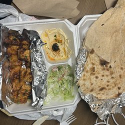 Taj Ali - Chicken Kabob plate! Wow! Extremely Flavorful!!