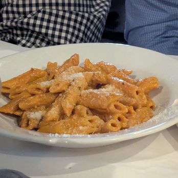 Mulberry Street Restaurant - Penna in vodka sauce - Italian Near Me - Woodbridge, New Jersey