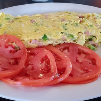 Nelson's Diner - Omelette with peppers, onions, and ham - Diners Near Me - Pompano Beach, Florida Nelson's Diner - Omelette with peppers, onions, and ham - Diners Near Me - Pompano Beach, Florida