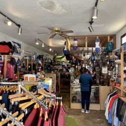 Elevation Sierra Adventure Essentials - Inside