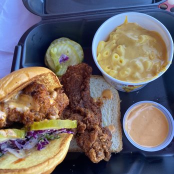 Dave's Hot Chicken - Dave's #3 1 Tender & 1 Slider w/ Fries - Chicken Shop Near Me - Orlando, Florida